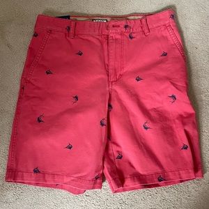 IZOD new men’s shorts.